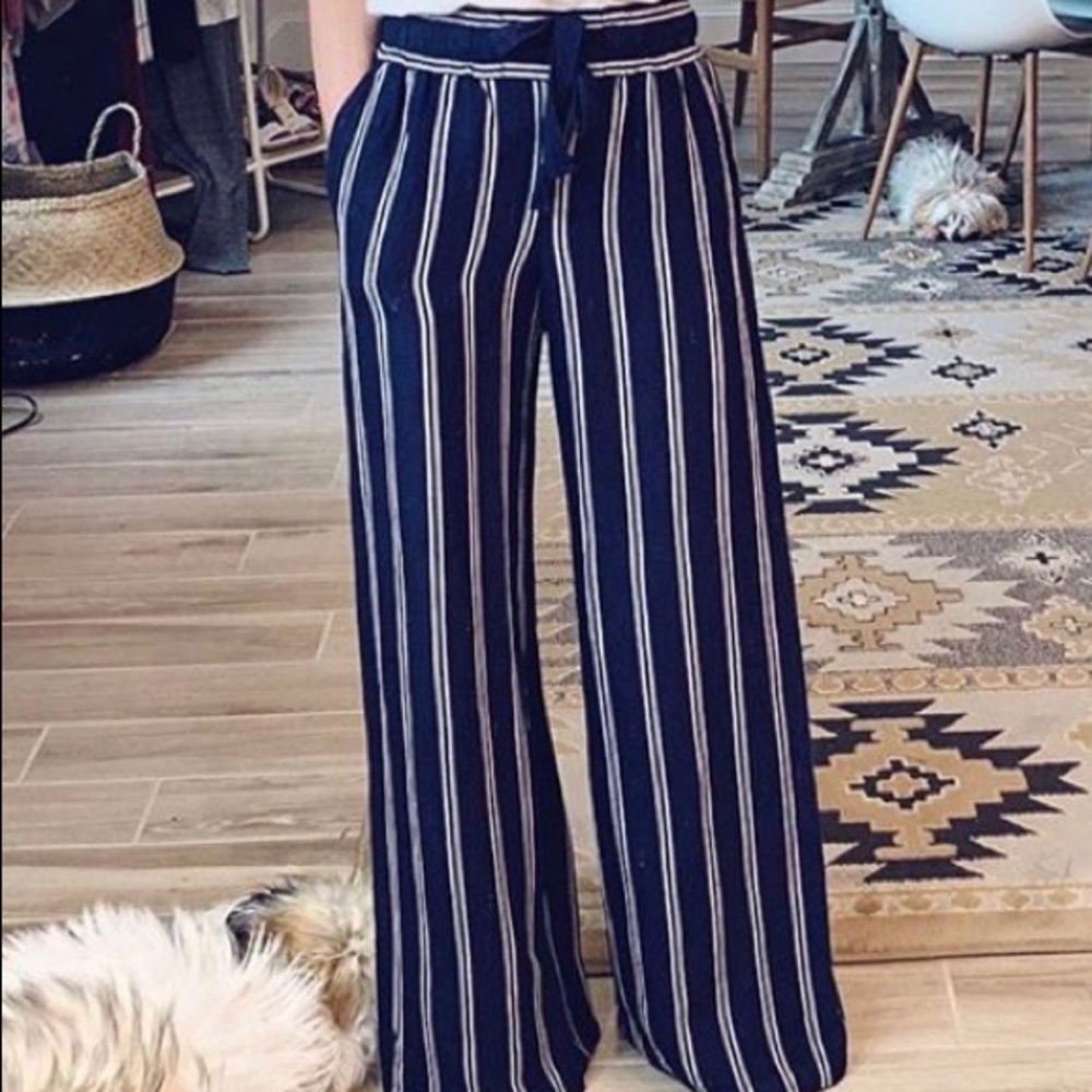 Wide leg pants